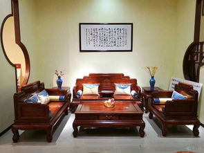 青島紅木家具廠刺猬紫檀新中式沙發(fā)價格與橡膠制品關(guān)聯(lián)解析